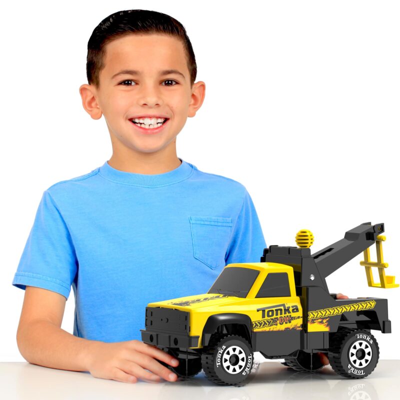 Tonka Tow Truck - US 8281